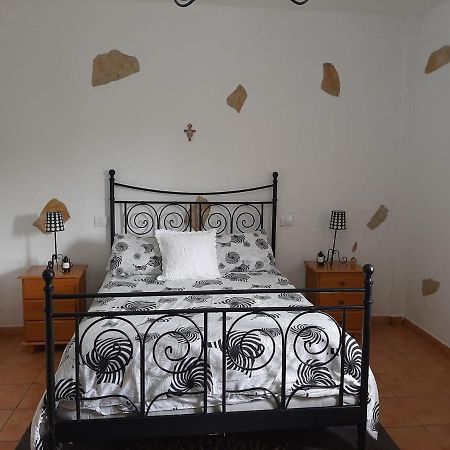فيلا Peaceful House Set On A Vineyard & Work Friendly فاليسكيو المظهر الخارجي الصورة